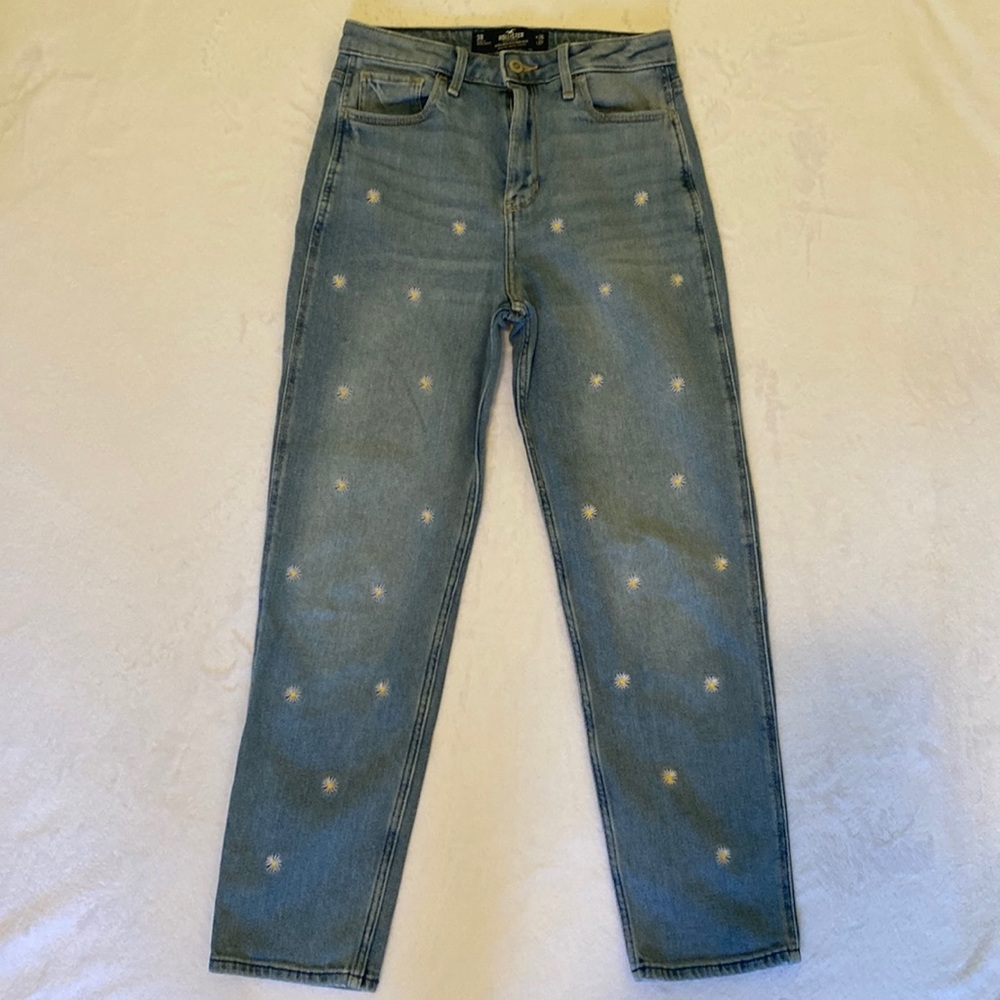 Hollister Daisy Mom Jeans